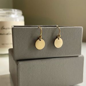 Gold filled earrings 🌸 3/$20